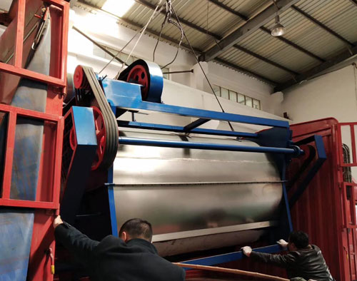 工業(yè)洗衣機(jī)發(fā)往揚(yáng)州客戶(hù)